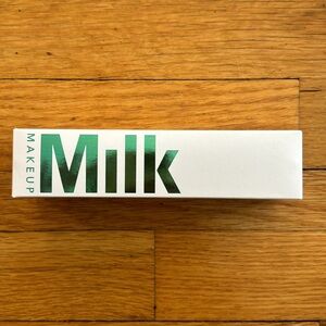 MILK makeup Refresh Spray